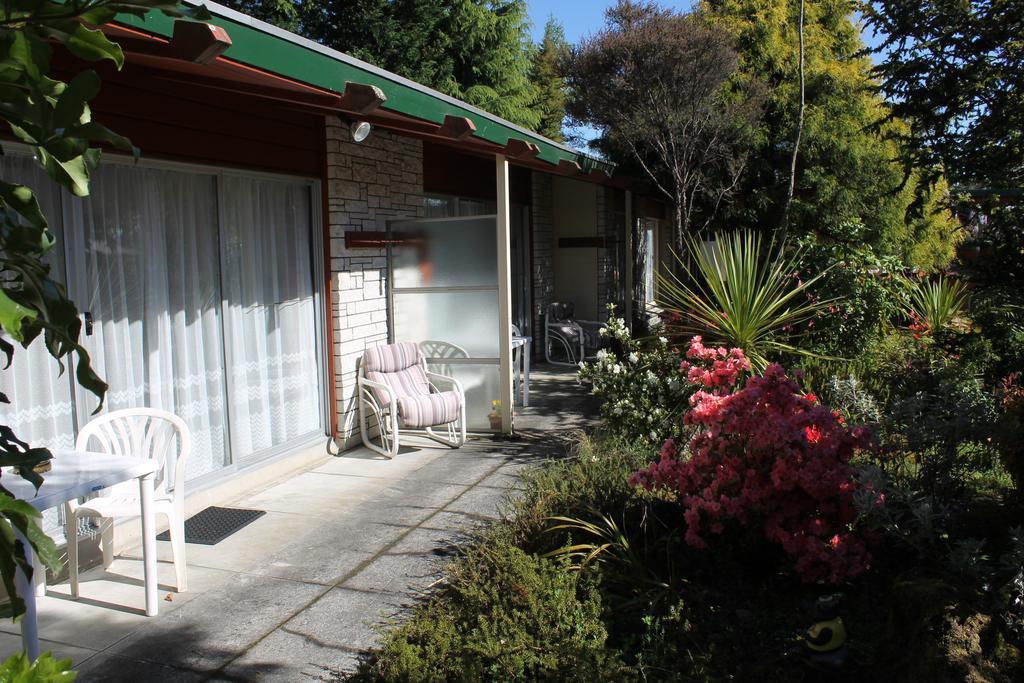 Anglers Paradise Motel Turangi Exterior foto