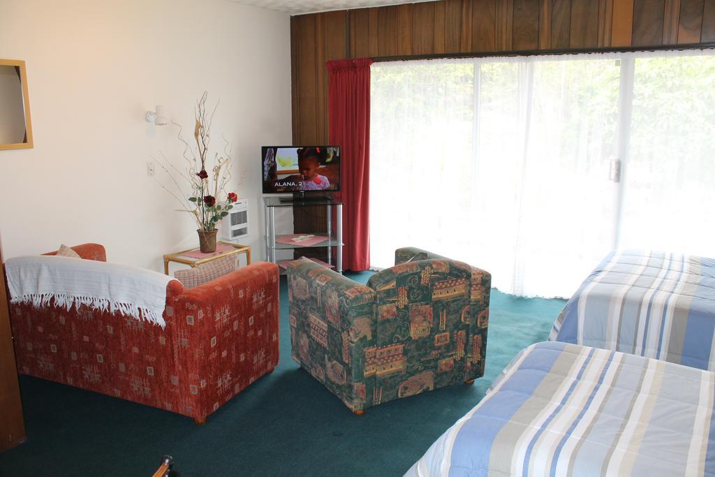 Anglers Paradise Motel Turangi Exterior foto